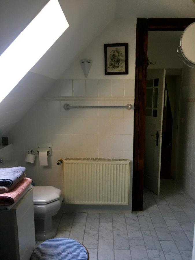 Suderburg Privatzimmer Alte Schule מראה חיצוני תמונה